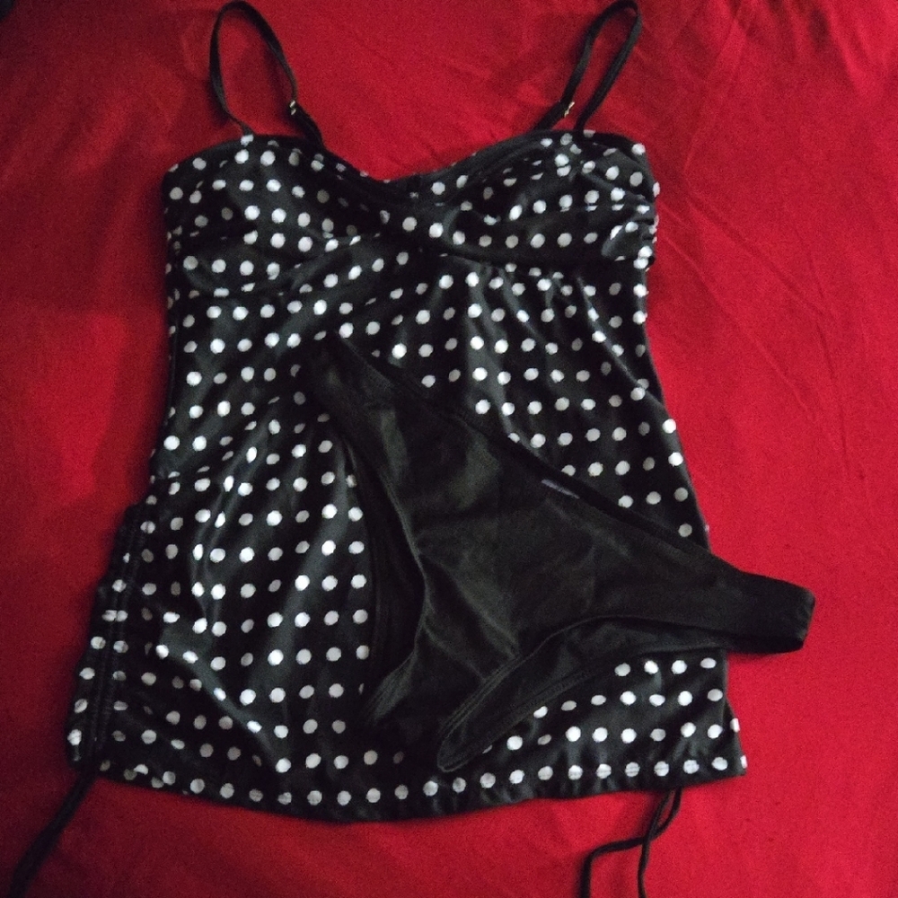Black And White Polka Dot Tankini Set